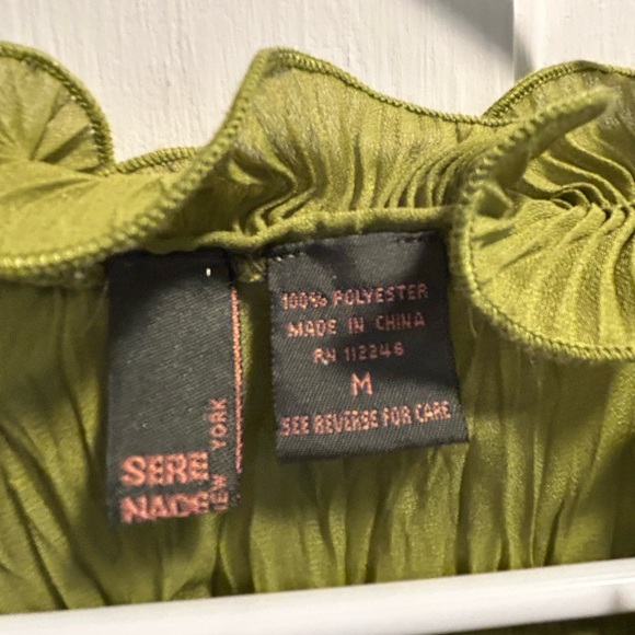 Green Sleeveless Ruffle Top - Picture 3 of 7